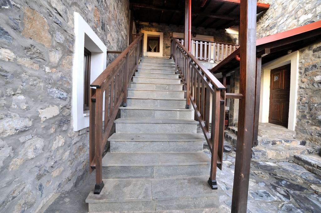 Guesthouse Papastoikou Палеос Агиос Атанасиос Екстериор снимка