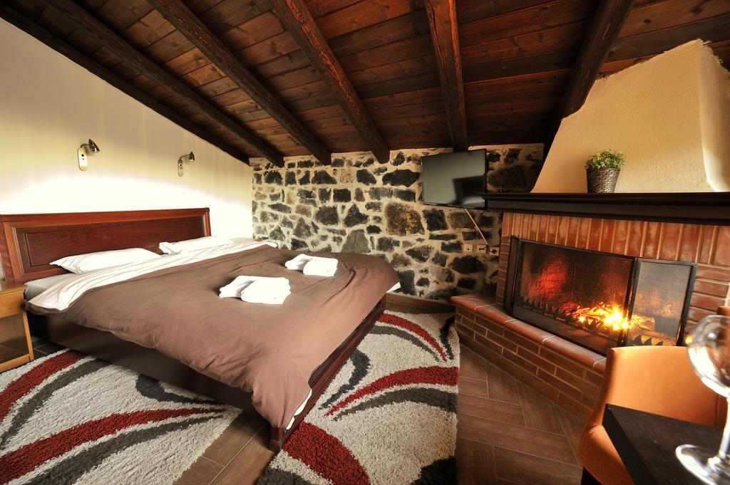 Guesthouse Papastoikou Палеос Агиос Атанасиос Екстериор снимка